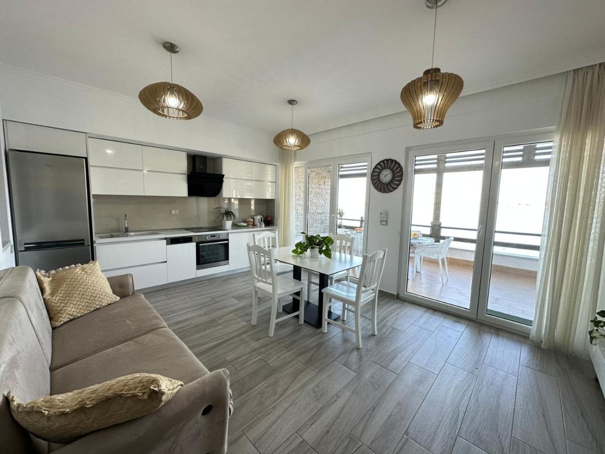 Home Aquamarine & Residence Vlorë Eksteriør billede